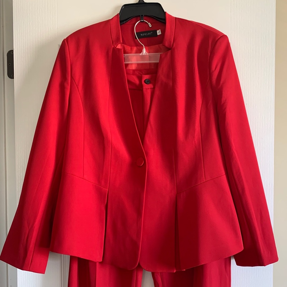 Yunclos Women’s 2 Piece Pant Suit